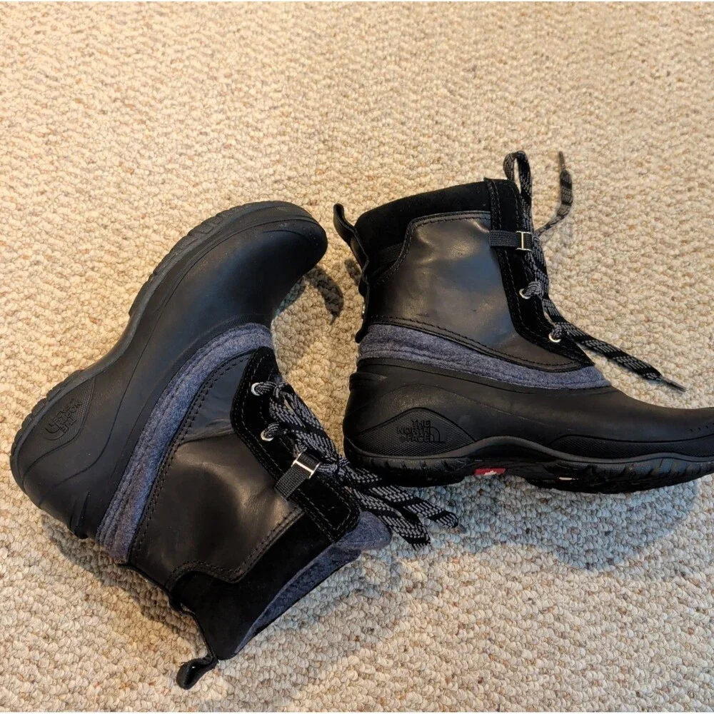 The North Face Shellista III Shorty Boots Womens 7.5 Black Lace Up Snow Winter